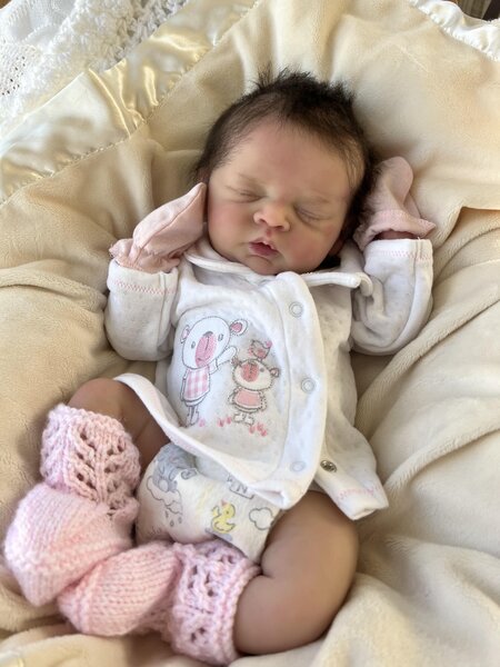 LiLi 💞 Realistic Silicone Baby Doll - 45cm