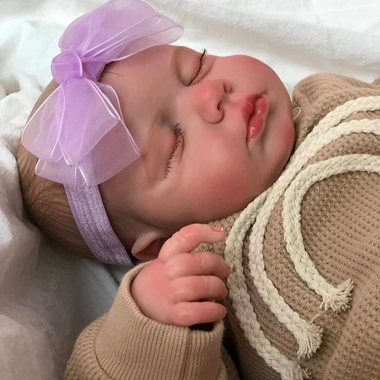 Sintya 🤍👶🏻,Realistic Silicone Baby Doll - 45cm