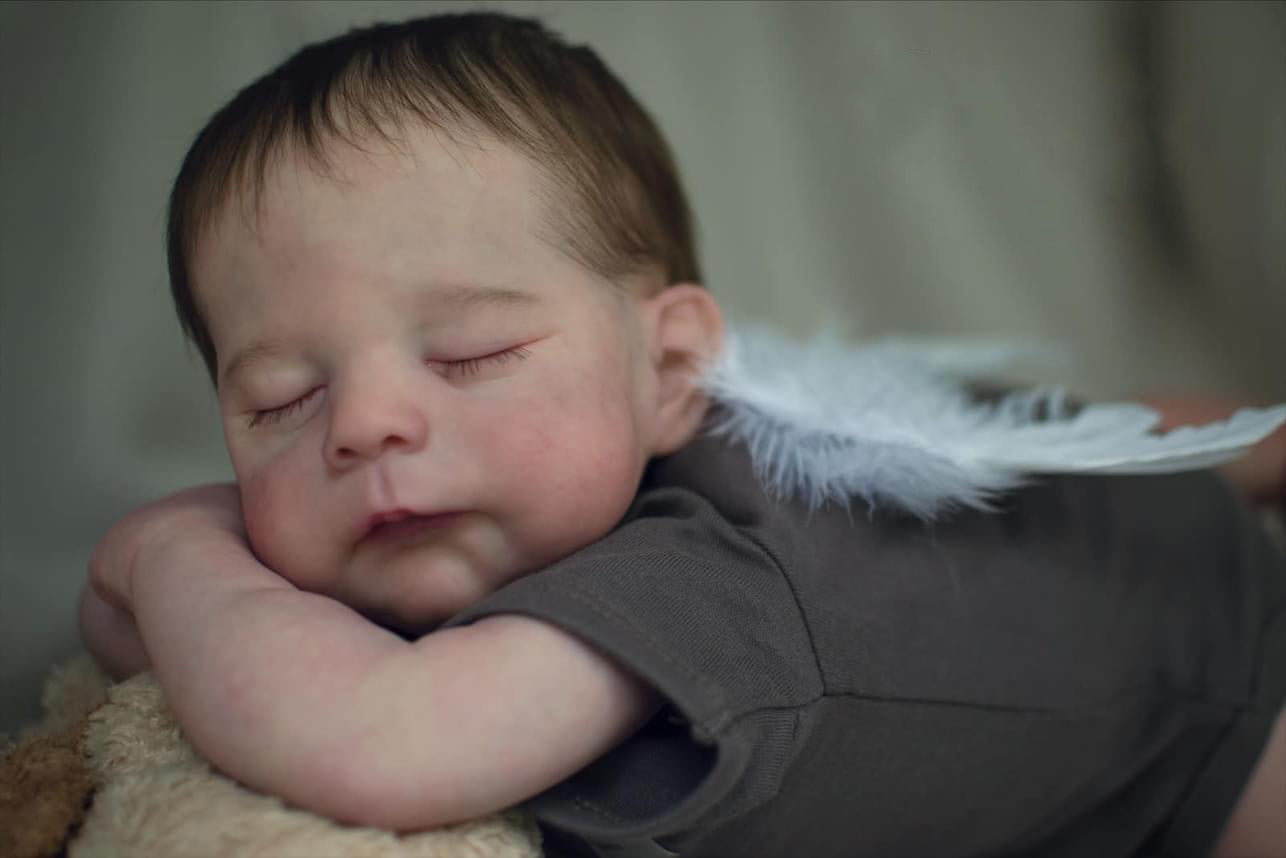 Saden👼🏻, Realistic Silicone Baby Doll - 45cm