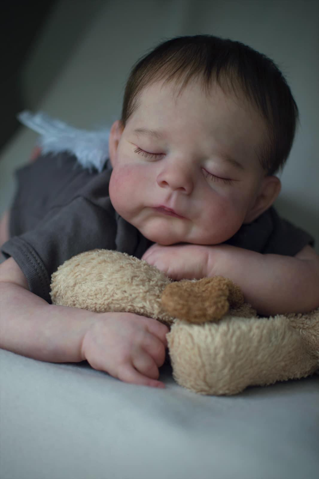 Saden👼🏻, Realistic Silicone Baby Doll - 45cm